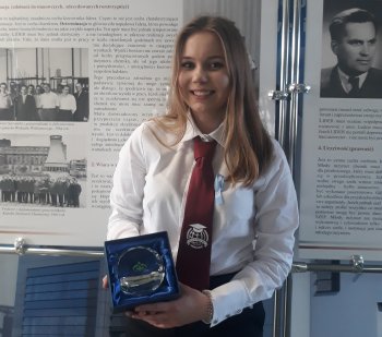 Weronika Niewiadomska z nagrodą Dziekana Wydziału Inżynierii Procesowej i Ochrony Środowiska Politechniki Łódzkiej